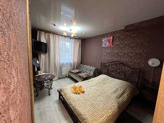 Гостиница Relax on Frunze Улан-Удэ Двухместный номер с двухместной кроватью и диваном-6